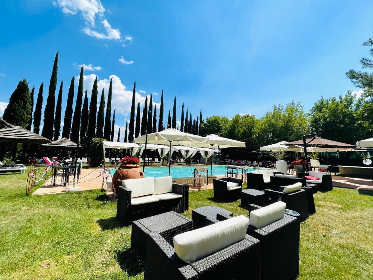 Mapepa Village Apartments Spello Exterior photo